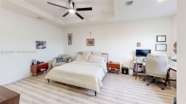 Building Photo - 24902 SW 107th Ave