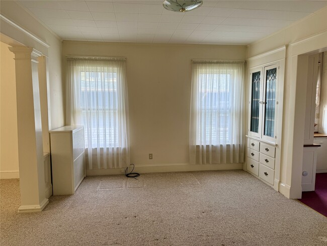 Building Photo - 51 Mill St