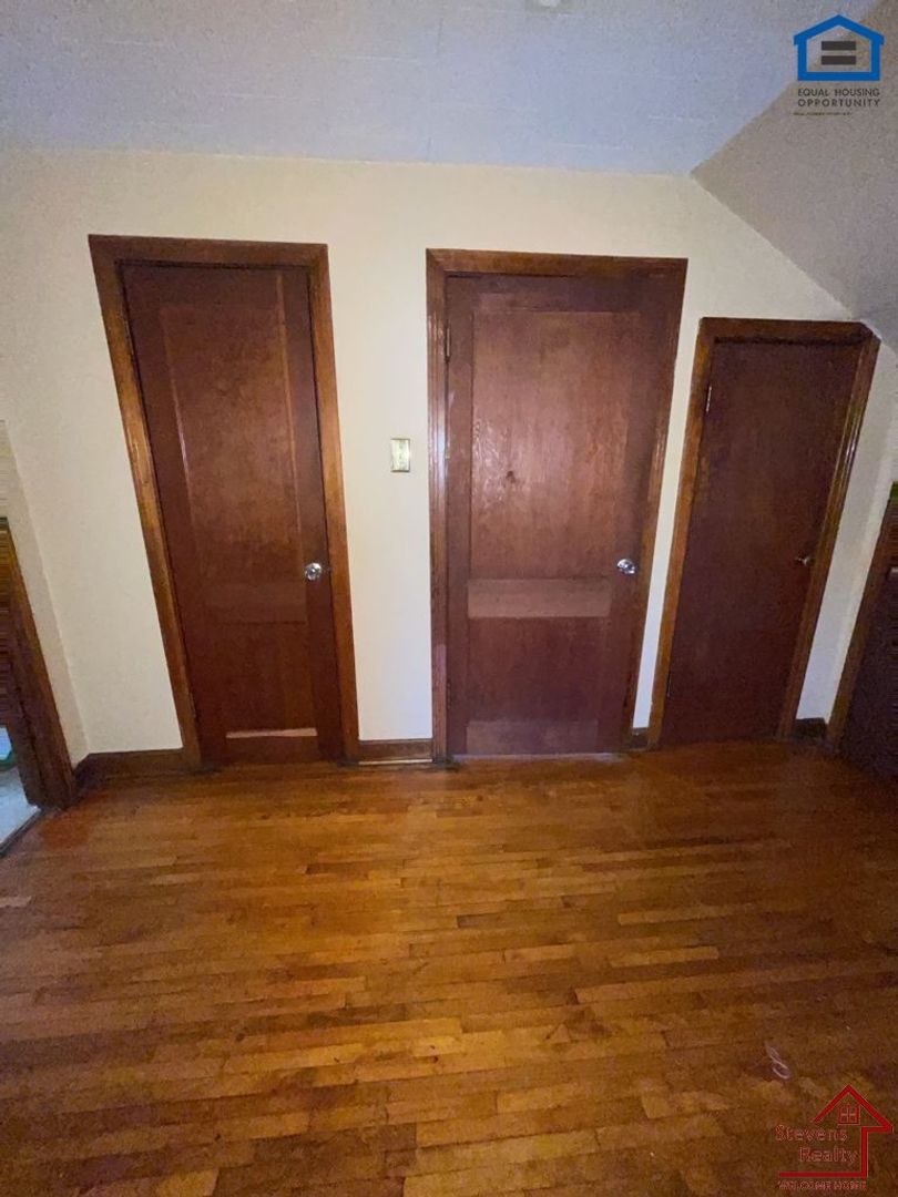 Building Photo - 3502 Lansing Ave