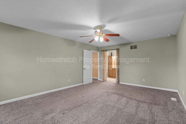 Building Photo - 11860 Shallowbrook Dr