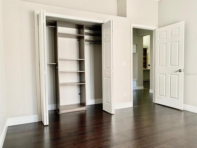 Building Photo - 7452 Sea Island Ln
