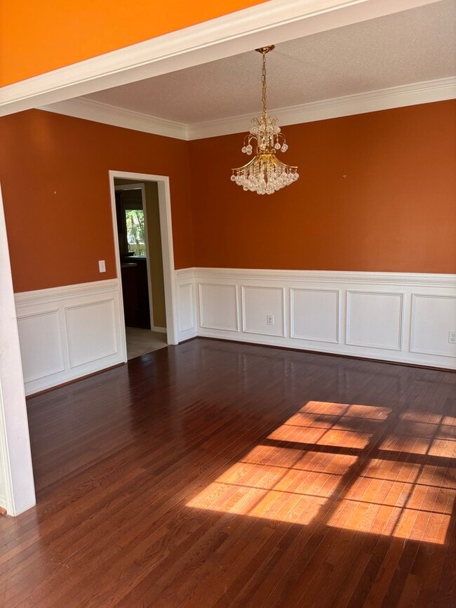 Primary Photo - 90 Groves Wood Ct