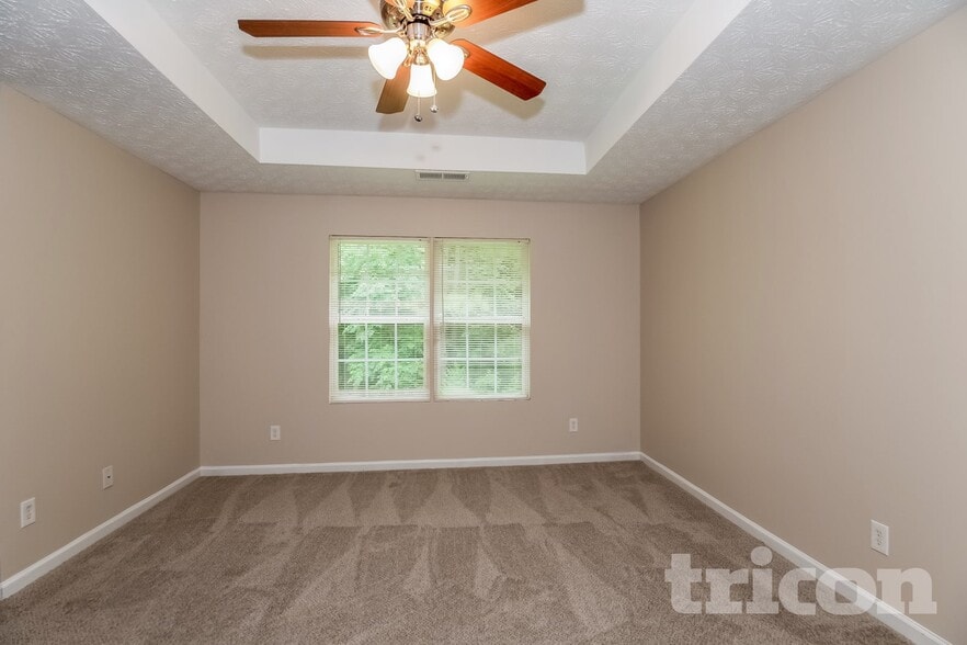 Building Photo - 145 Centerra Springs Dr