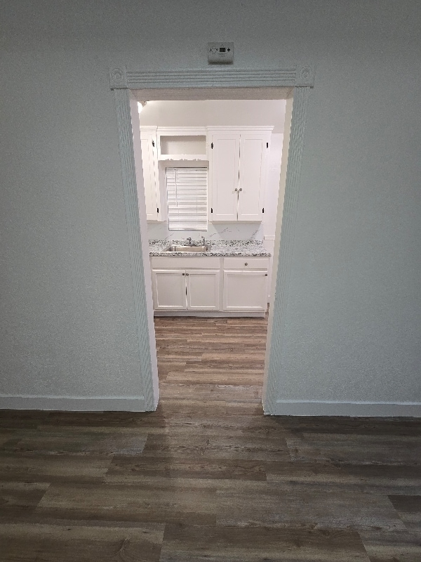 Building Photo - 1608 E Yale Ave