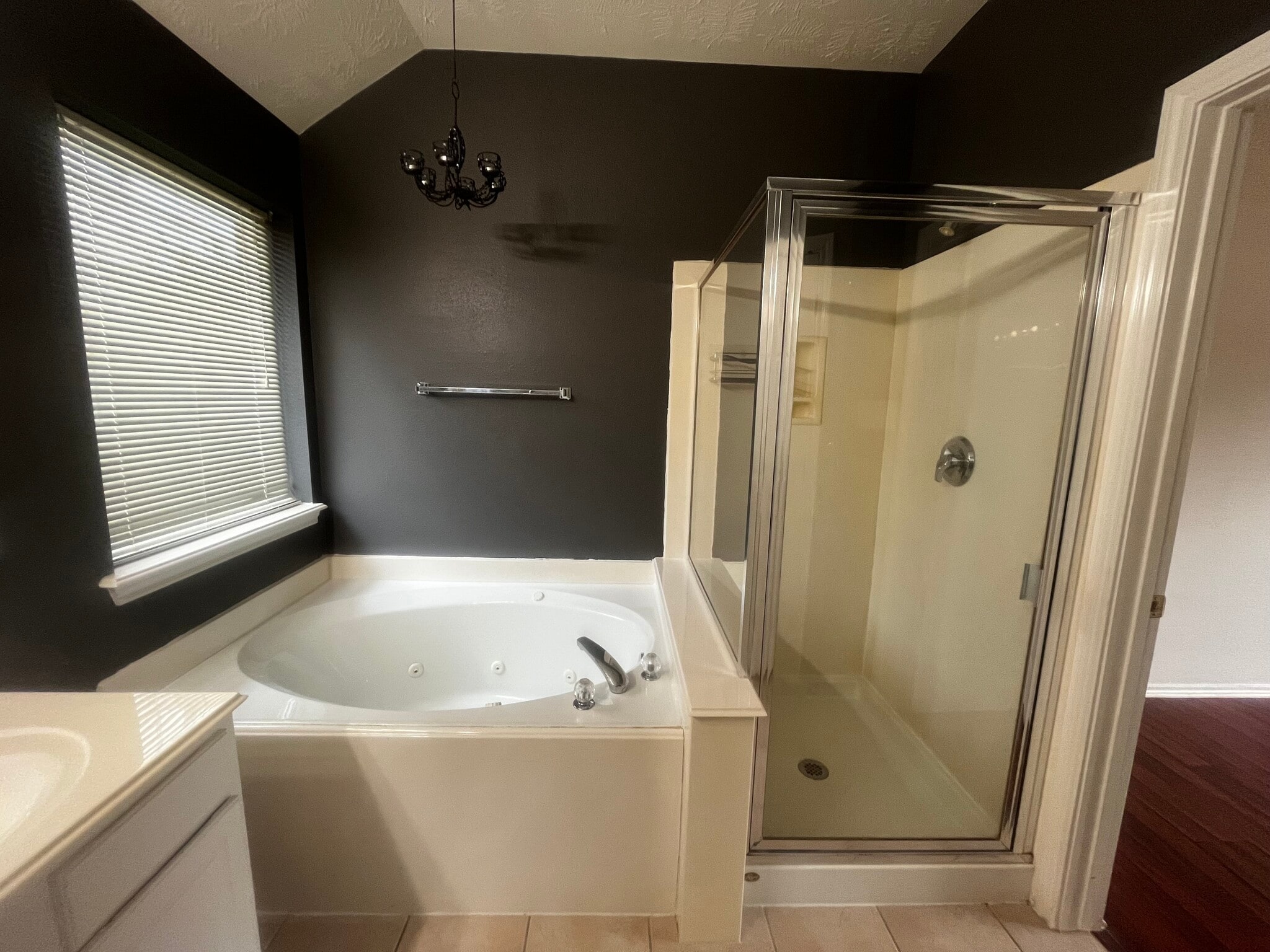 Building Photo - 5508 Lilywood Ln