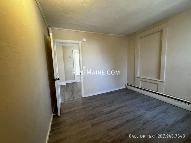 Building Photo - 24 Green St