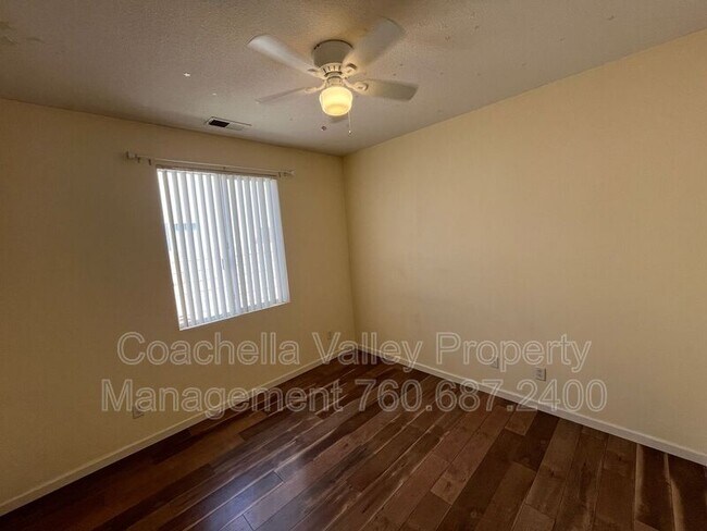 Building Photo - 49126 Pluma Roja Pl