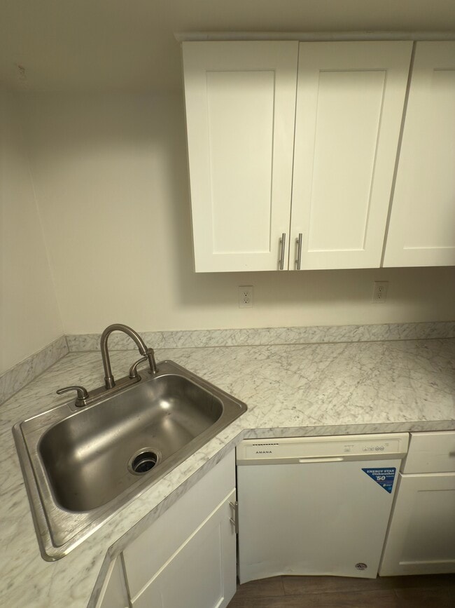 Building Photo - 1713 Boulder Ln