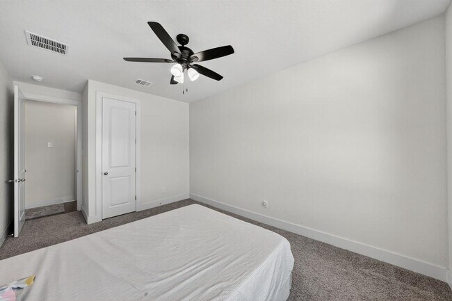 Building Photo - 109 Arcadian Cv