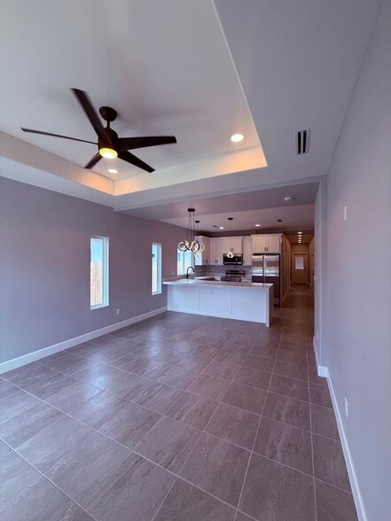 Building Photo - 3222 Villa Rosa Dr