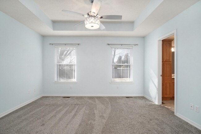Building Photo - 3891 S Hillsdale Ave