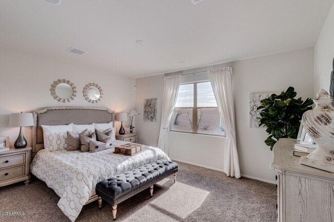 Building Photo - 31044 W Weldon Ave