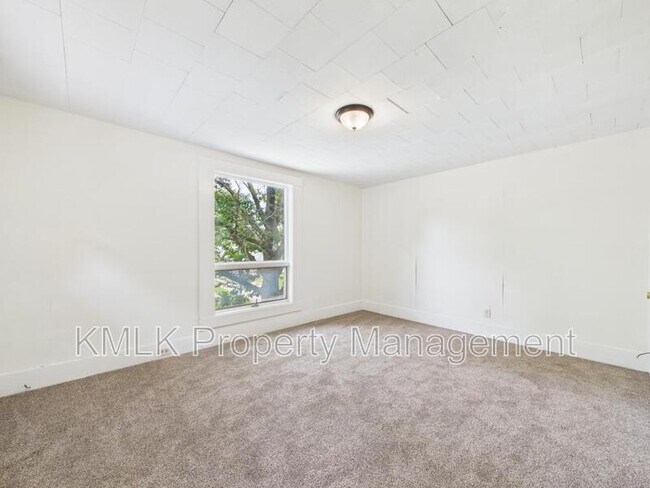 Building Photo - 508 Crouse St