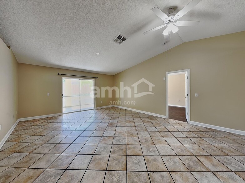 Building Photo - 4310 Stonefield Dr