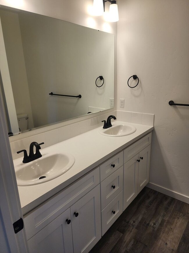 Building Photo - New Construction 3 bed 2 bath 2 car garage