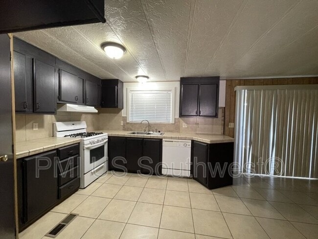 Building Photo - 4443 Puerto Verde Dr