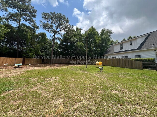 Building Photo - 174 Wildflower Ln