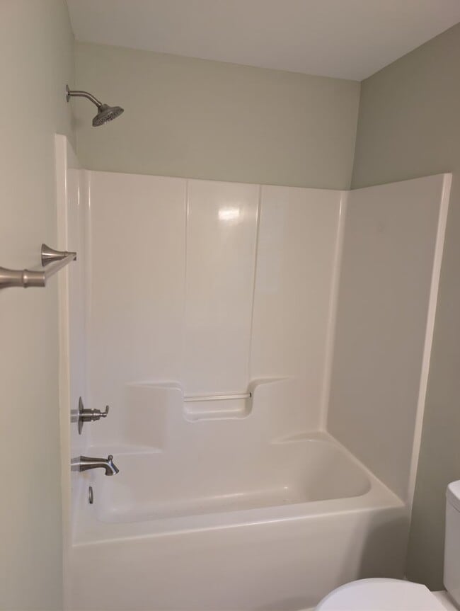 Building Photo - 2711 Dearborn Dr