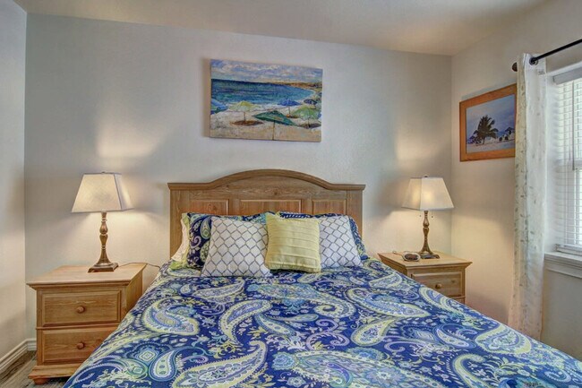 Building Photo - 602 Sea Breeze Ln