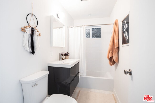 Building Photo - 1948 Preston Ave