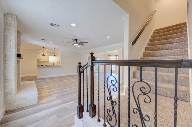 Building Photo - 9115 Taidswood Dr