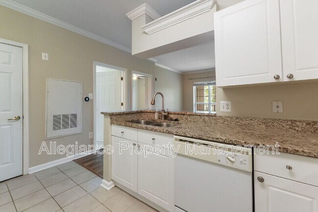 Building Photo - 4551 Strutfield Ln
