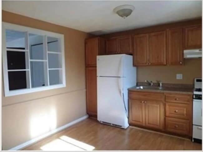 Building Photo - 30A Colonial Dr