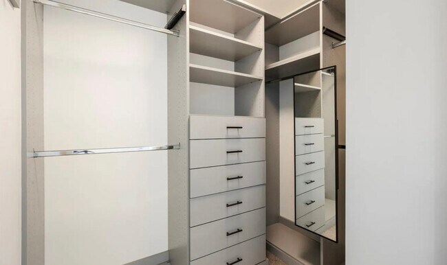 Building Photo - 1750 Wewatta St