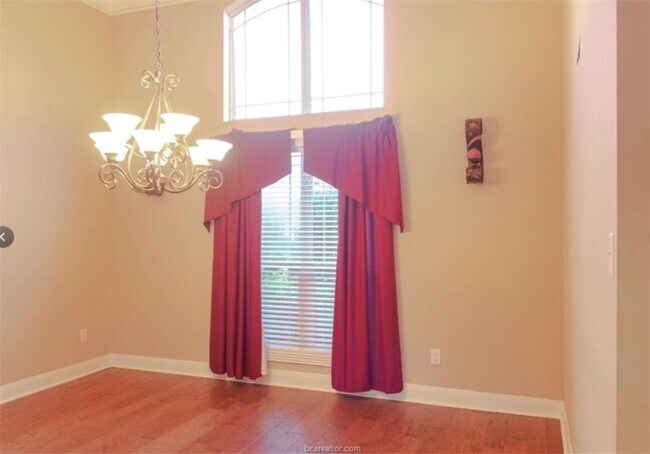 Building Photo - 4200 Colchester Ct