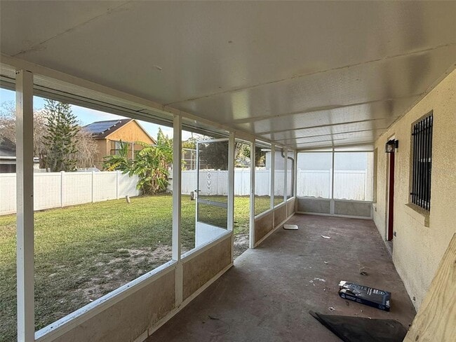 Building Photo - 417 Francisco Way