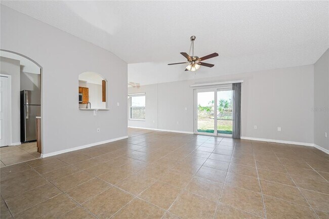 Building Photo - 2709 W Covington Dr