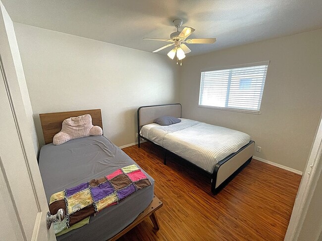 Building Photo - Beautiful 3-Bedroom, 2-Bath Single-Level H...