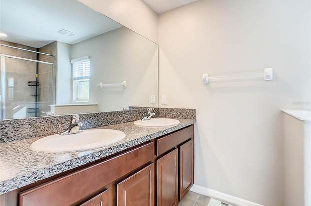 Building Photo - 15510 Florence Hollow Pl
