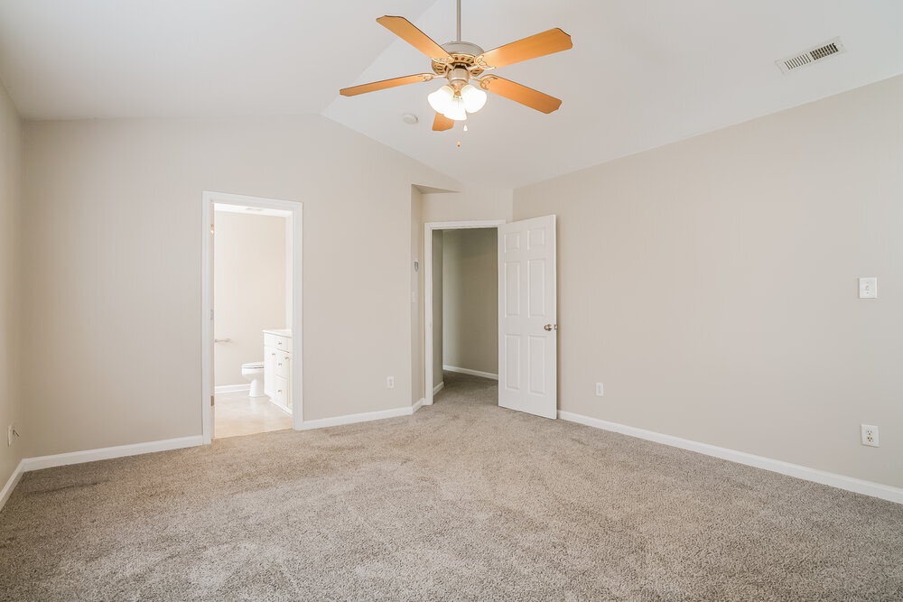Building Photo - 320 Jewel Haven Way
