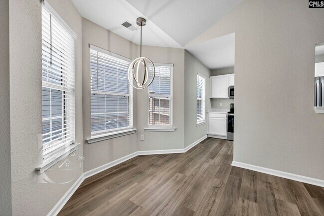 Building Photo - 508 Lanesborough Dr