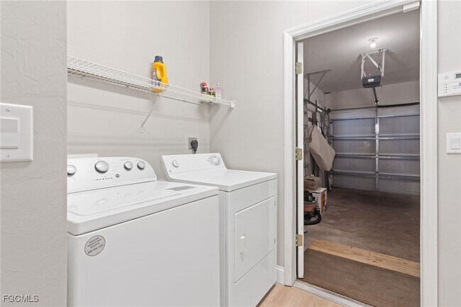 Building Photo - 16905 Colony Lakes Blvd