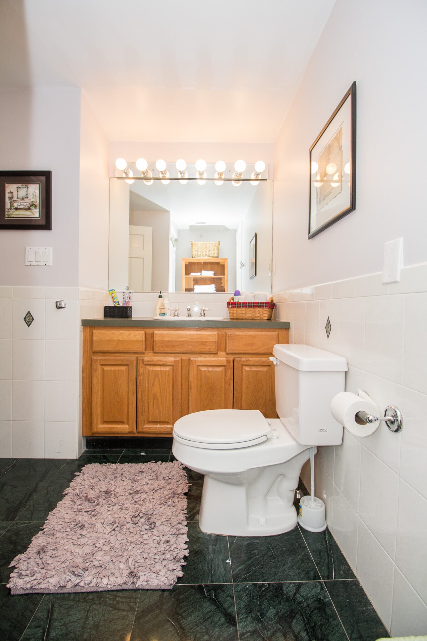 Building Photo - 8 Harvard St