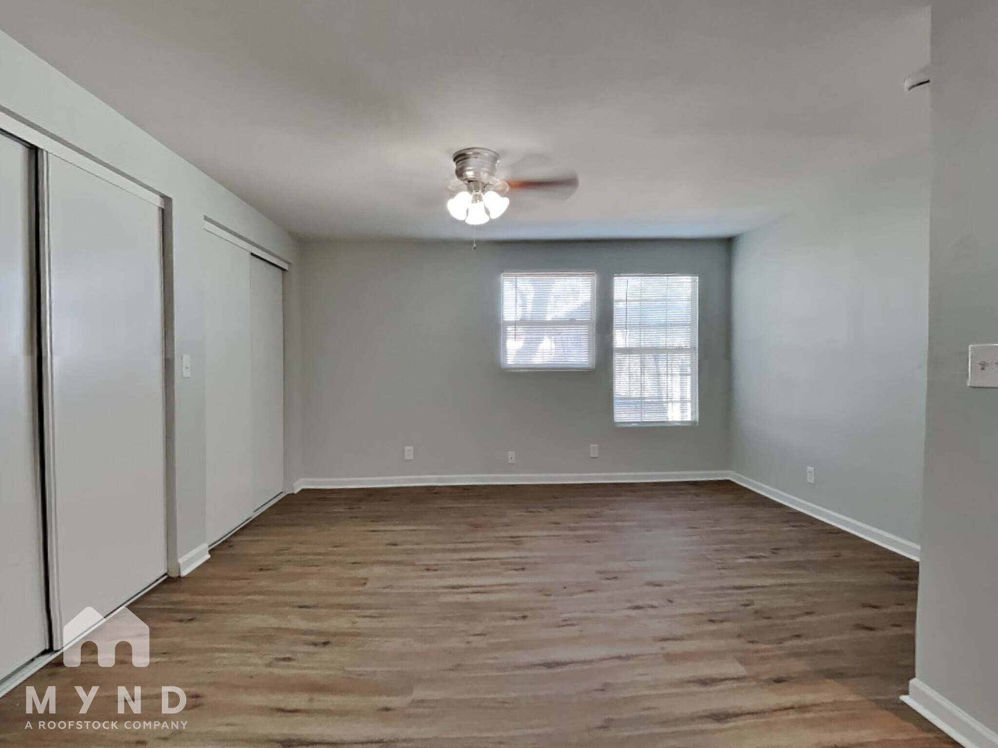 Building Photo - 1519 W Cocopah St