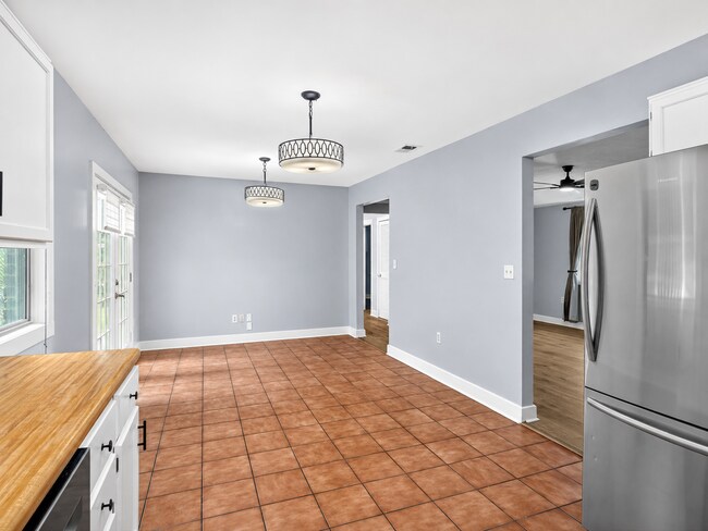 Building Photo - All brick ranch in Port Wentworth