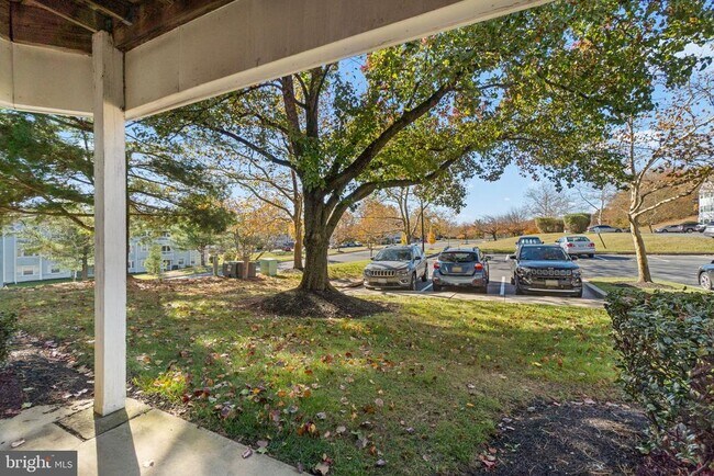 Building Photo - 8378 Montgomery Run Rd