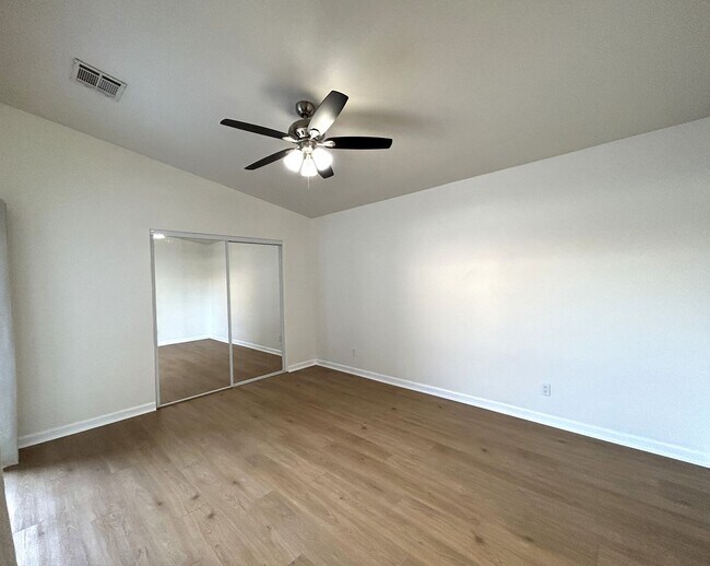 Building Photo - 28670 Landau Blvd