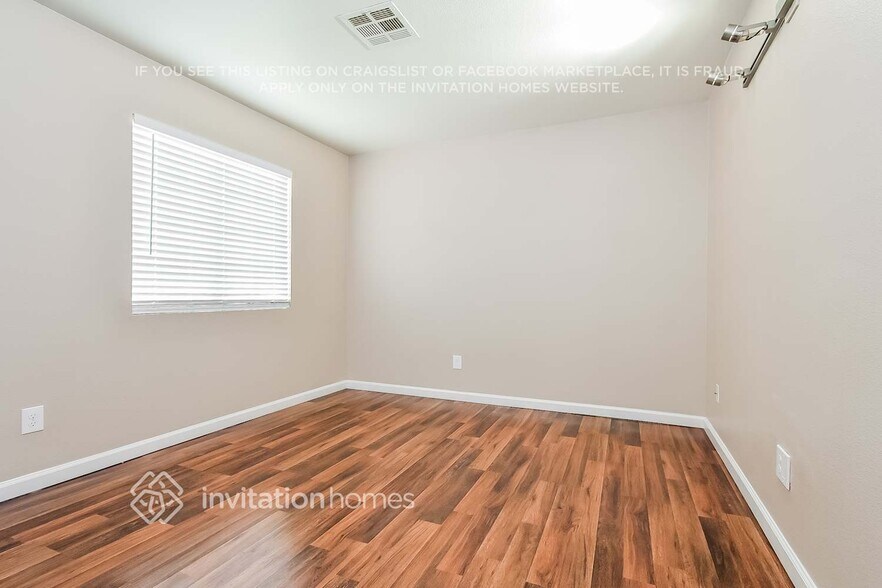 Building Photo - 9500 Chanticleer Ct