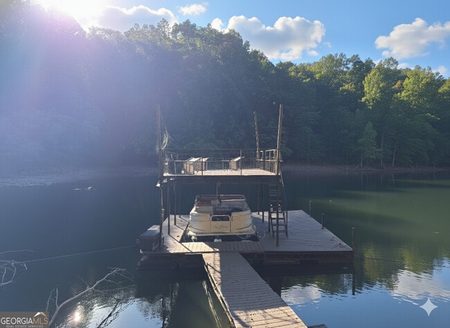 Building Photo - 4067 Fincher Dr