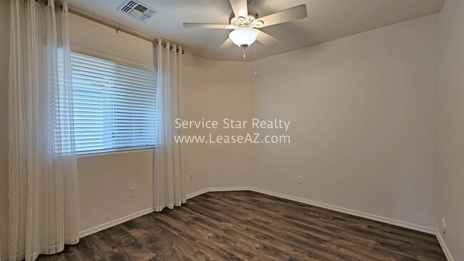 Building Photo - 36243 N Mirandesa Dr