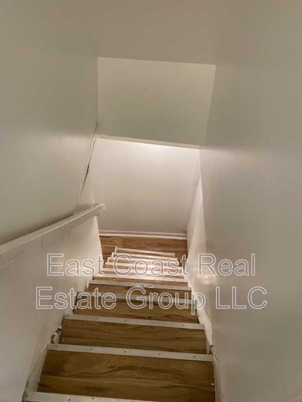 Building Photo - 316 N High St