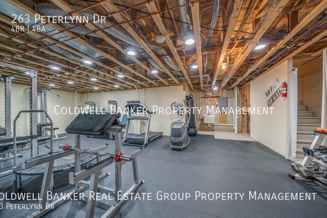 Building Photo - 263 Peterlynn Dr