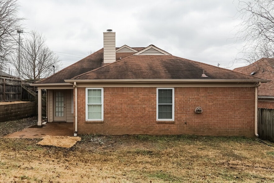 Building Photo - 8980 Fulton Ln