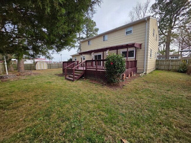 Building Photo - Carolanne Farms