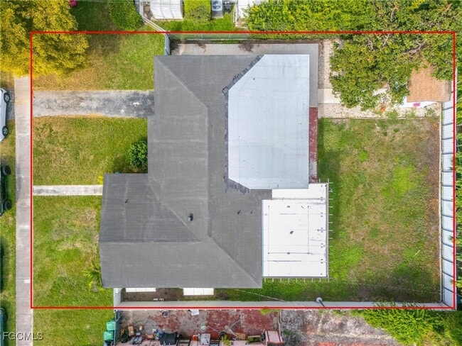 Building Photo - 1815 SW 85th Ct