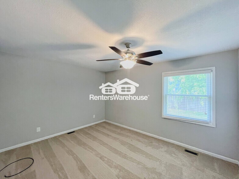 Building Photo - 3508 Creig St